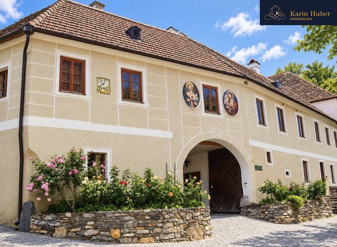 Historic Shipmaster's House in the Wachau - A Cultural Gem with History