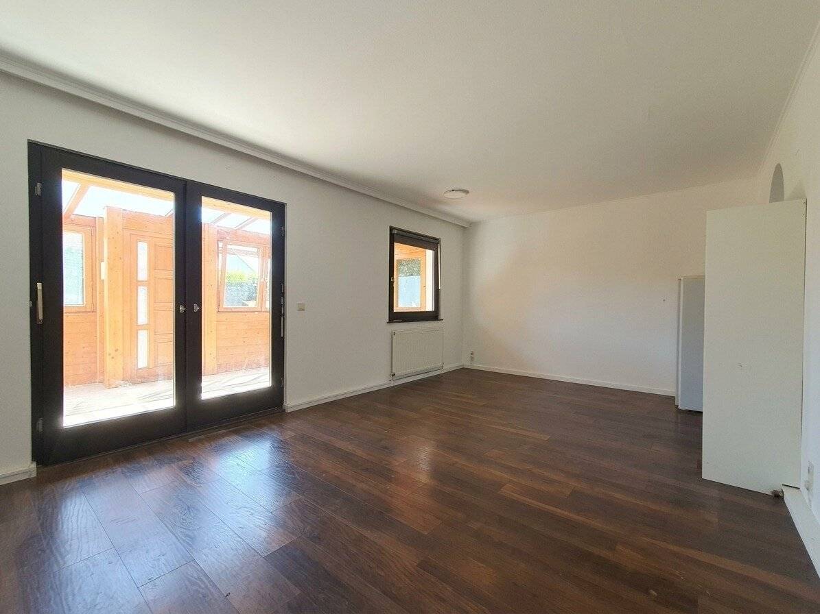 Gartensiedlung Neugebäude - Move-in ready house with garden - Extension possible