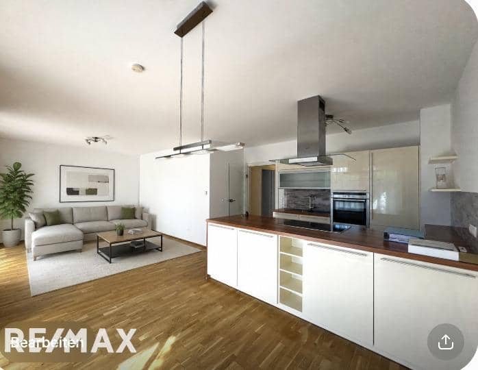 Wohnung mit sonnigem Eigengarten und Lift