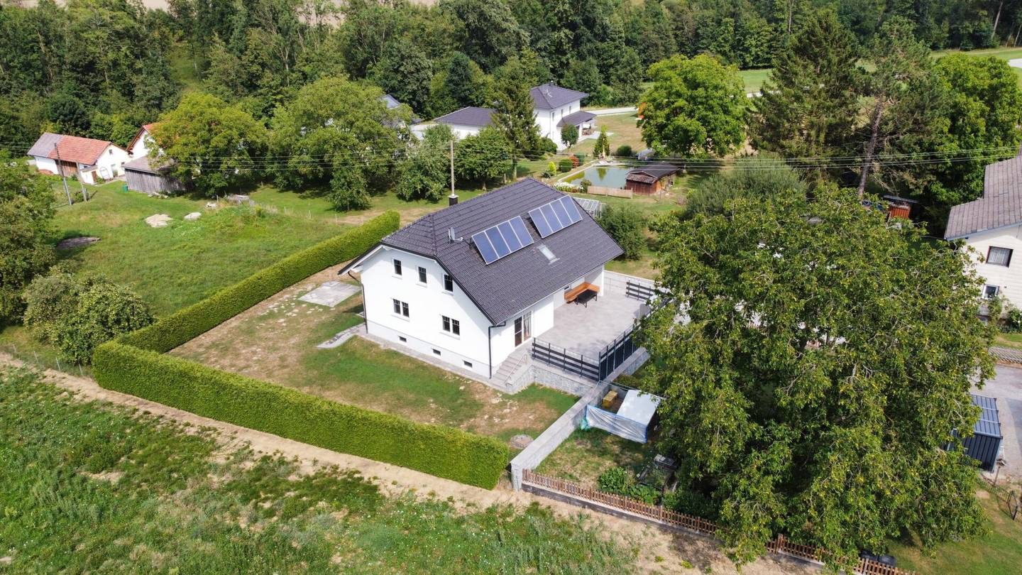 Großzügiges Traumhaus mit 206 m² Nutzfläche – ideal für Familien, Selbstversorger &amp; autarkes Wohnen