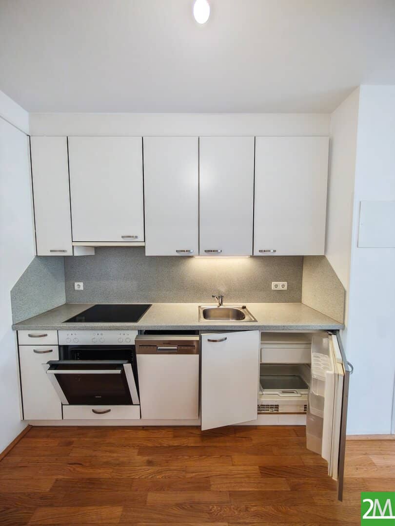 2-room apartment near U6 Niederhofstraße