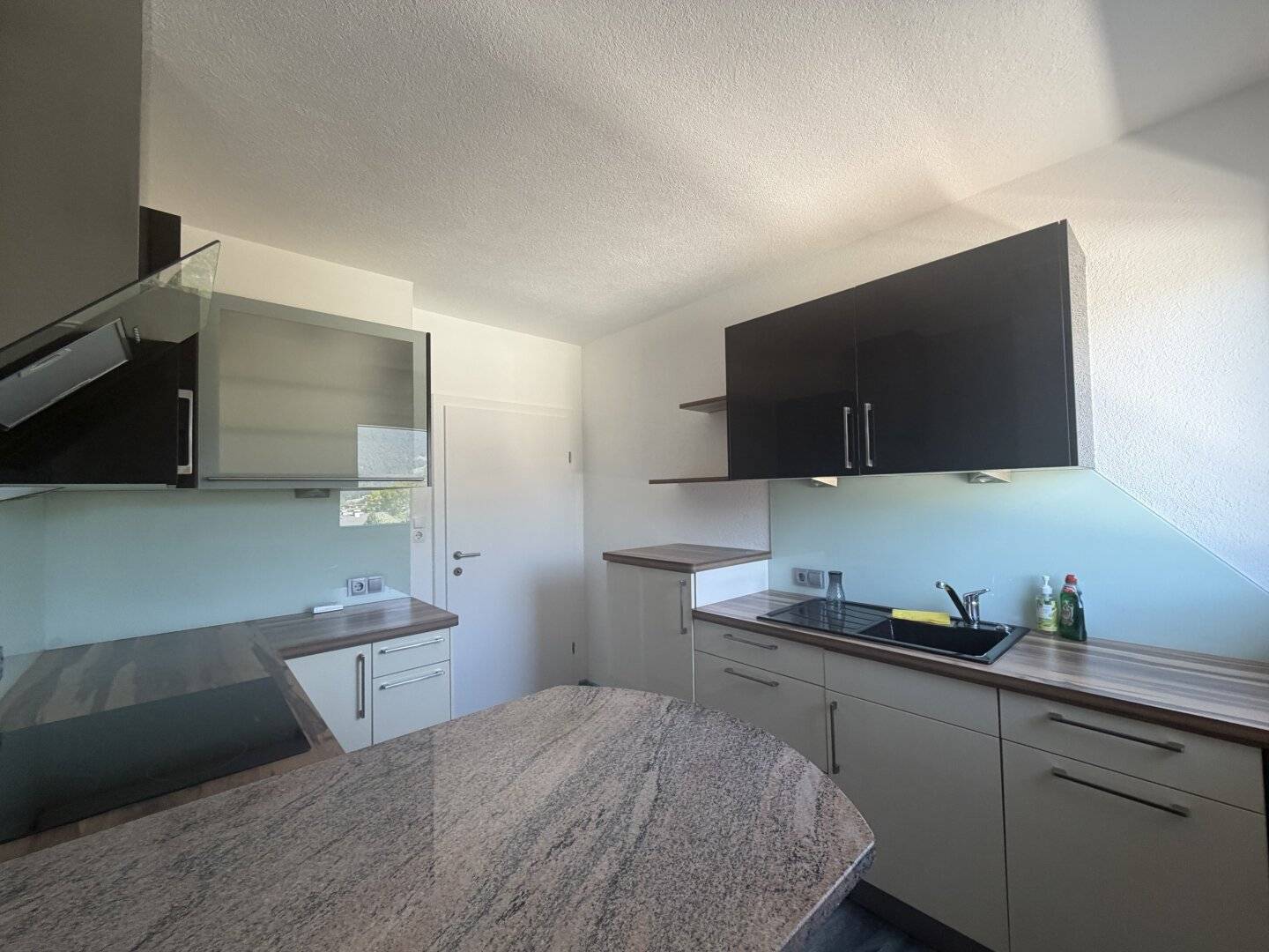KUNDL - Sonnige, moderne 4 Zi.-Wohnung mit Balkon zum Verkauf