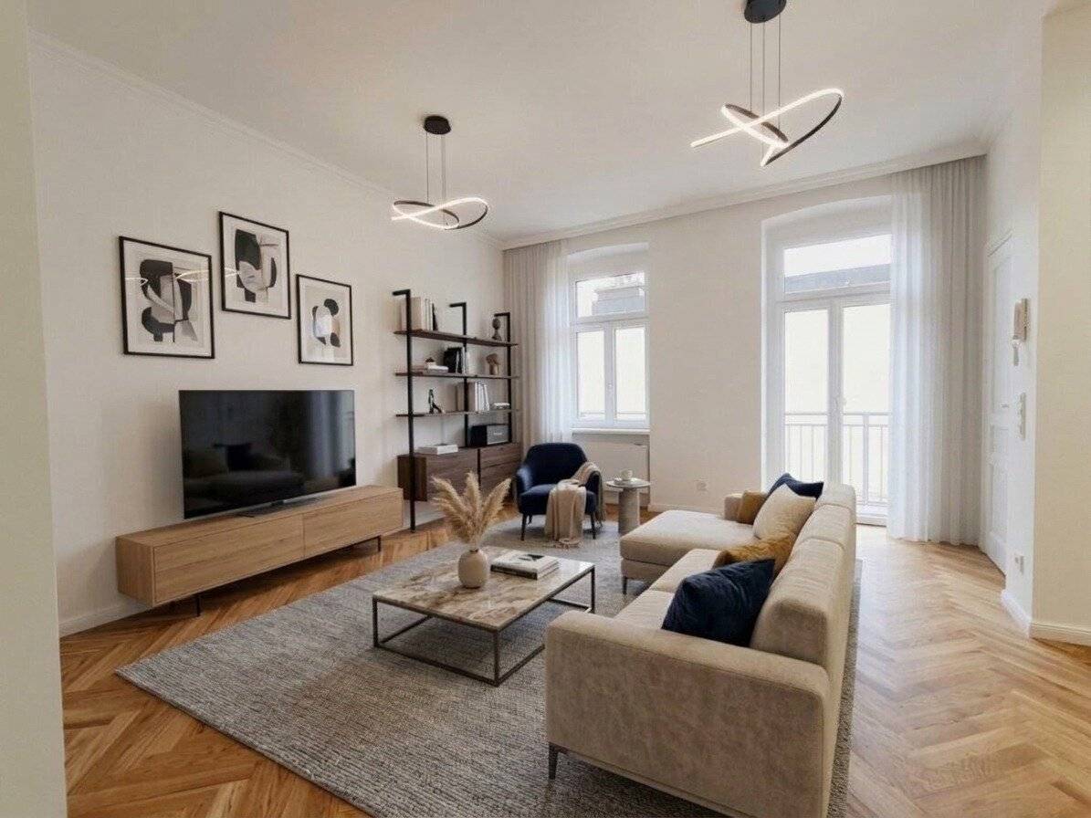 ERSTBEZUG - Wunderschön sanierte Altbauwohnung mit Balkon und Lift