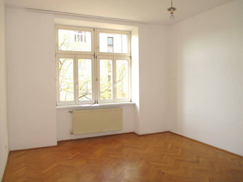 2-person flatshare or great single or couple apartment, open-ended