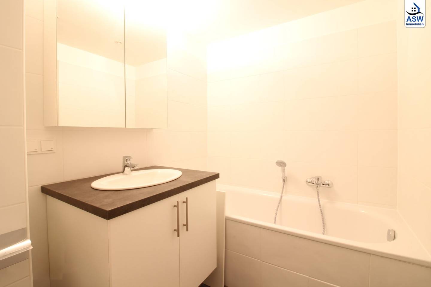 Exquisite 2-room apartment with loggia