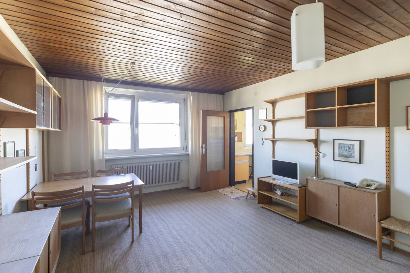 Zentrale sofort verfügbare Wohnung nahe Bahnhof