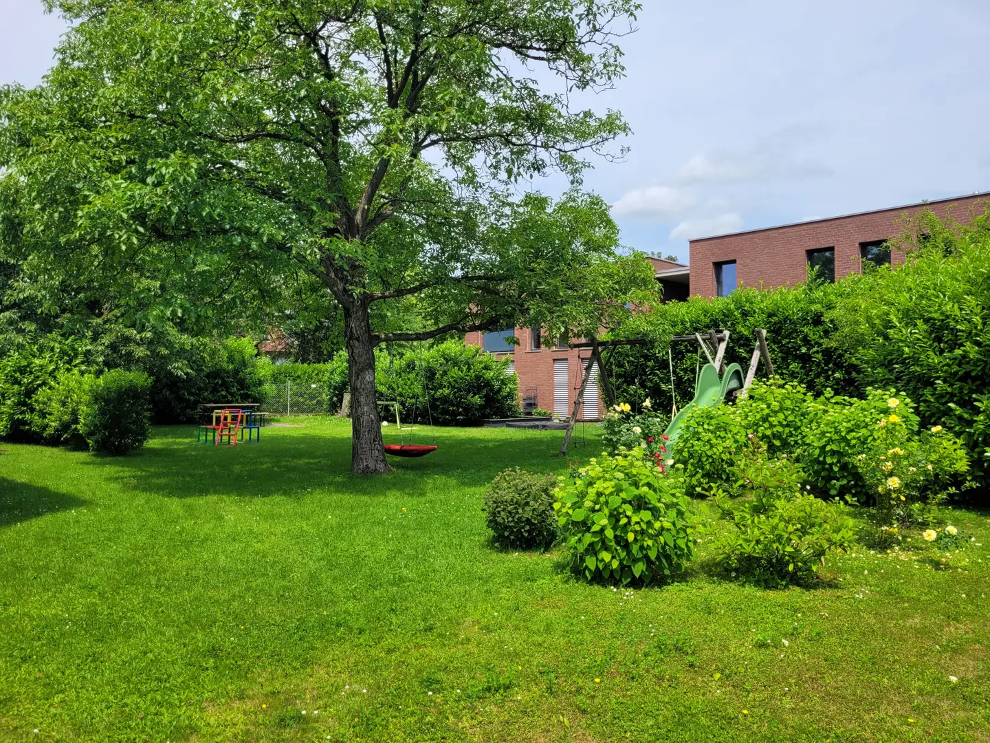 Dachgeschosswohnung Neubau mit Weitblick und Loggia