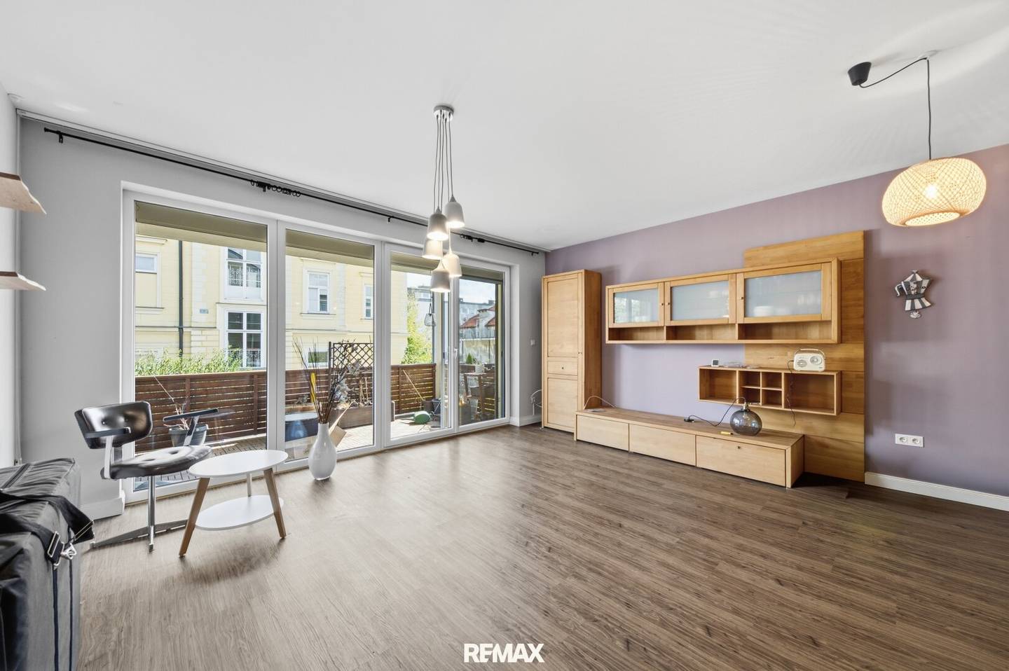 Centrally located 4-room rental apartment with terrace and garage space in Korneuburg