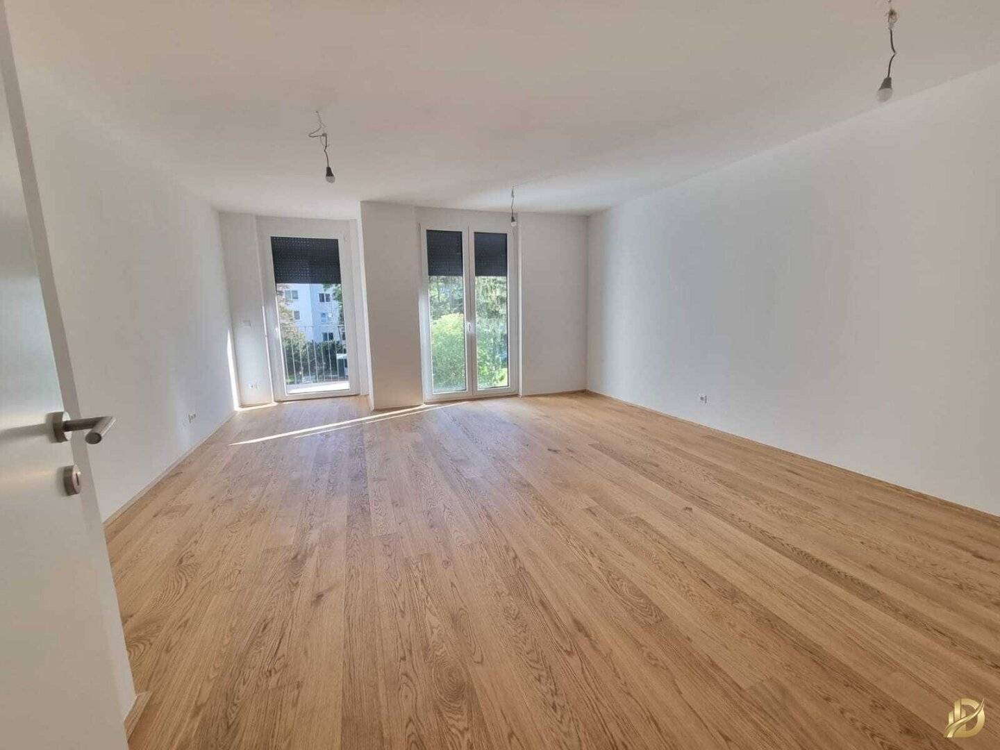 Schöne, Neubauwohnung 3.Zi., + Balkon