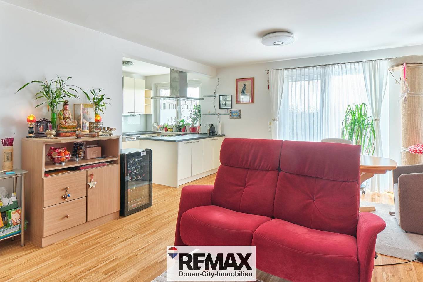 Familienwohnung mit Garten Dachterrasse und Fernblick
