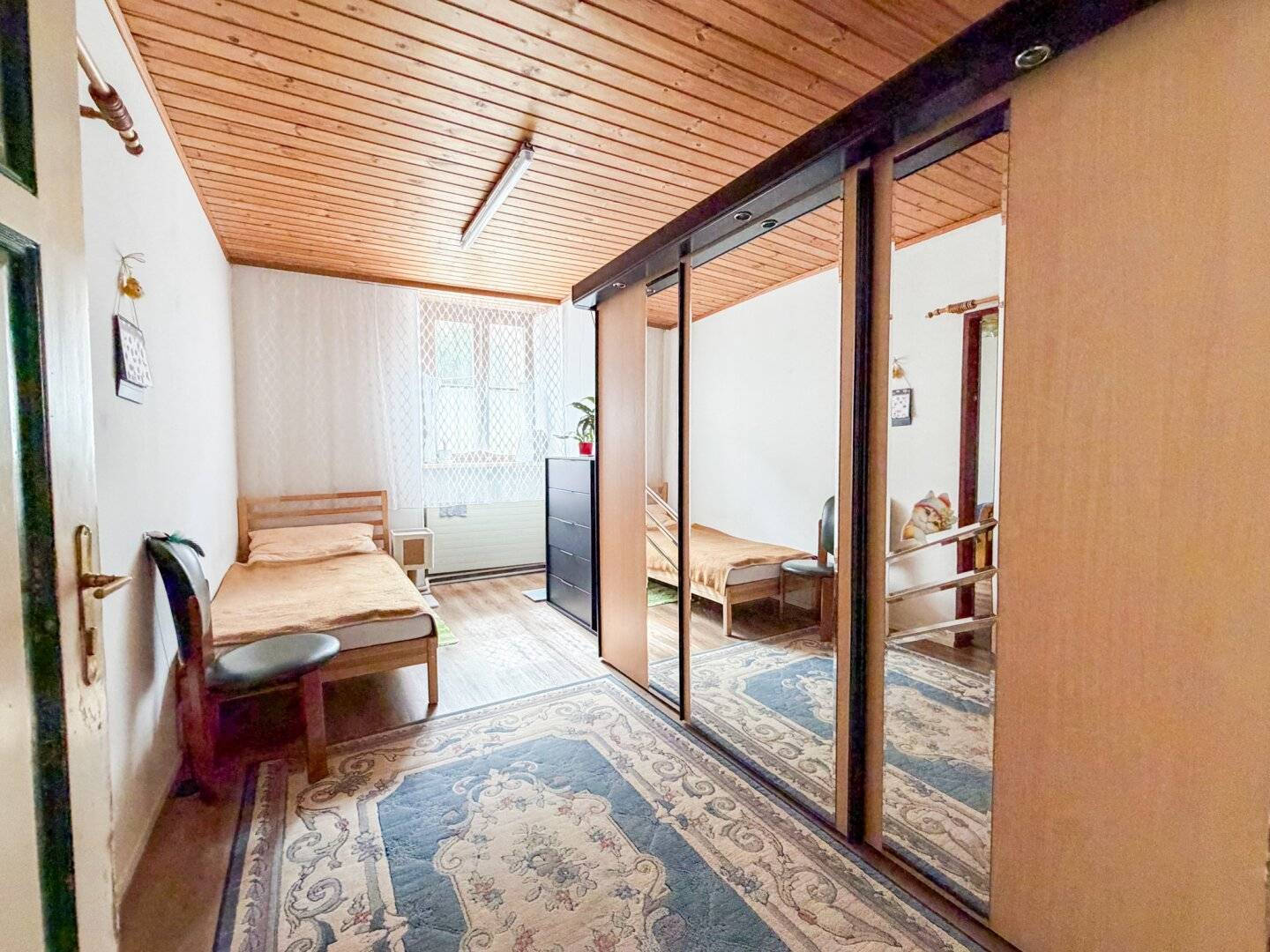 Zinshaus mit 5 Wohneinheiten zu verkaufen!