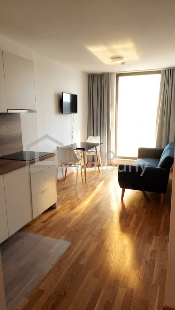 MIT WOHLFÜHLGARANTIE - Moderne Mietwohnung mit Loggia