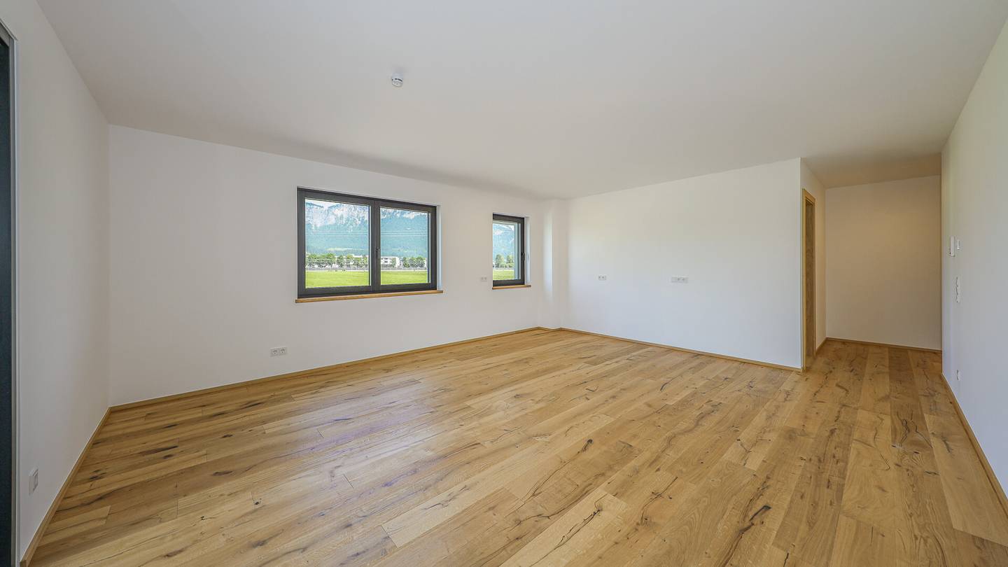 Exclusive apartment with panoramic mountain view and terrace