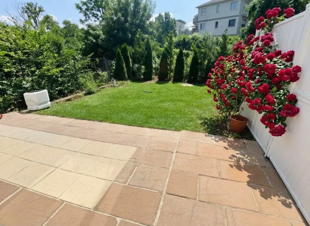Großzügige, gepflegte Doppelhaushälfte mit Garten in Währinger Grünruhelage (!)