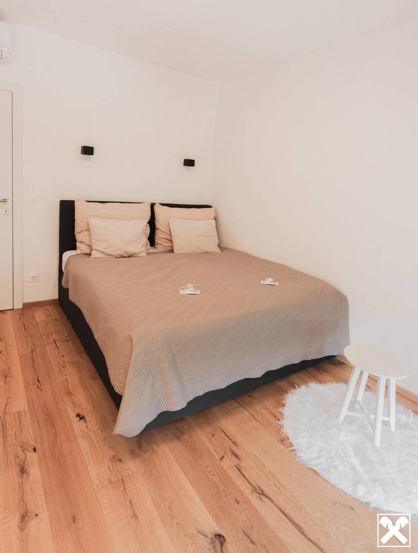 Wohnung in historic cellar quarter with balcony