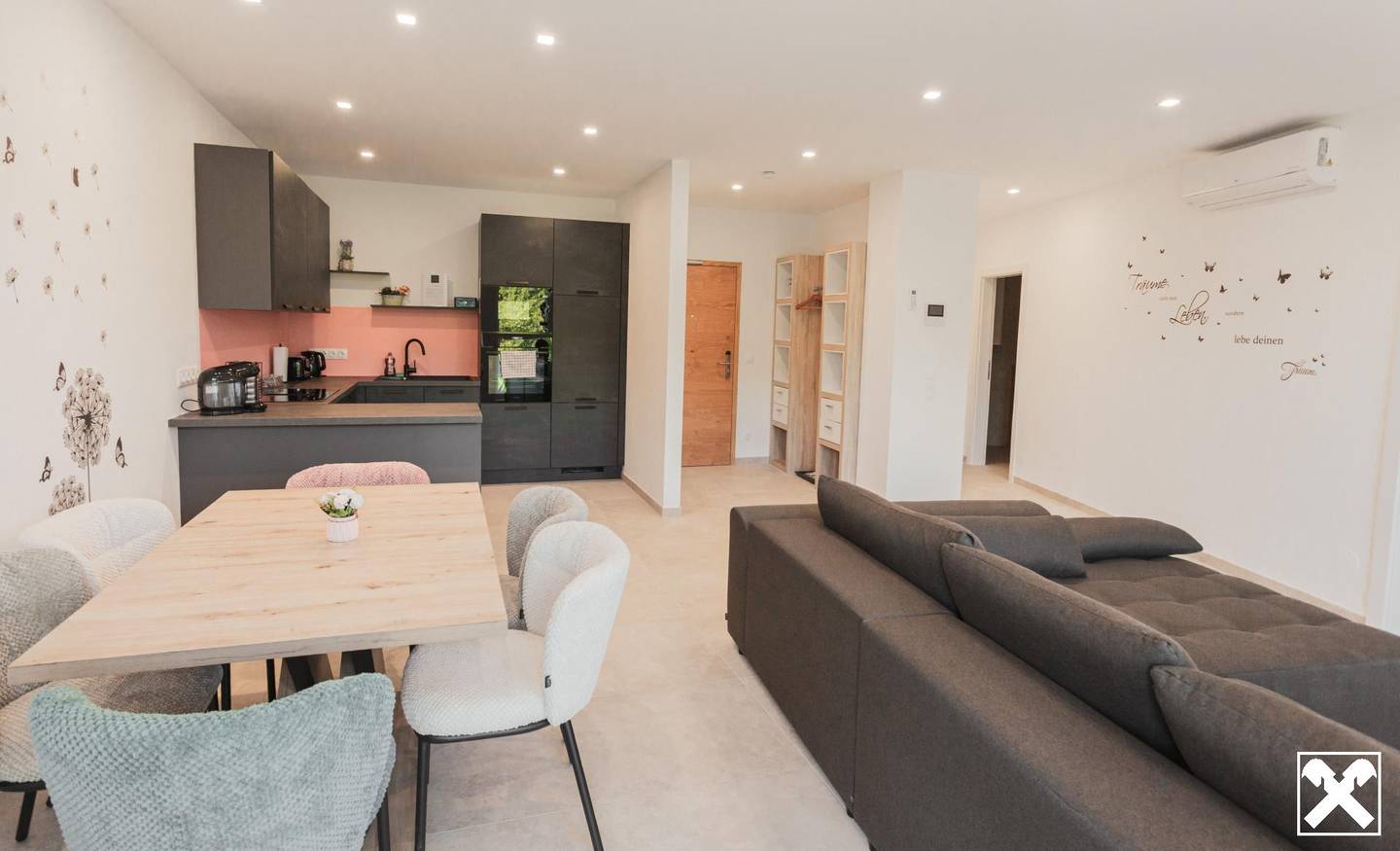 Wohnung in historic cellar quarter with balcony