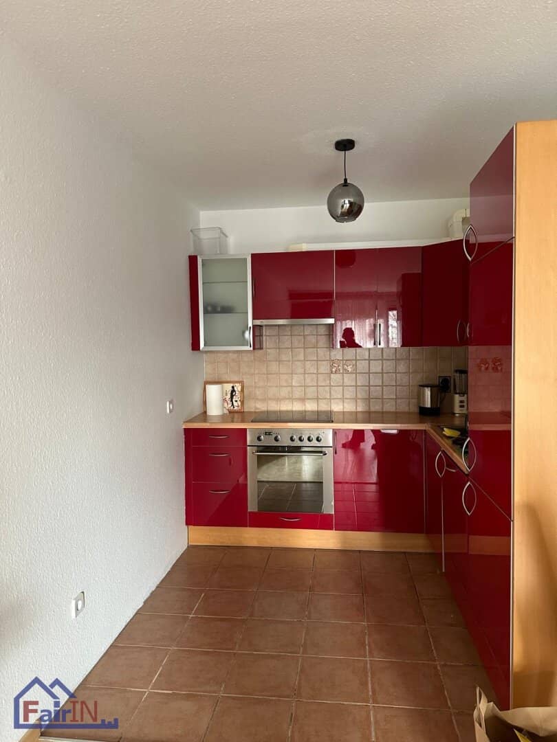 2-room apartment with loggia, air conditioning and elevator