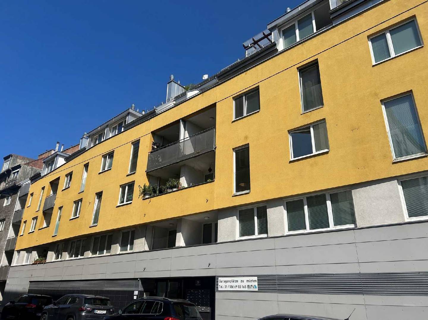 Bright new build Wohnung with balcony and lift