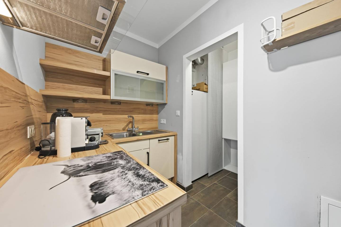 Sonnige Wohnung mit Terrasse und Tiefgaragenplatz
