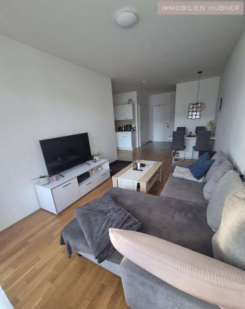 Wohnung mit großem Privatgarten und Terrasse
