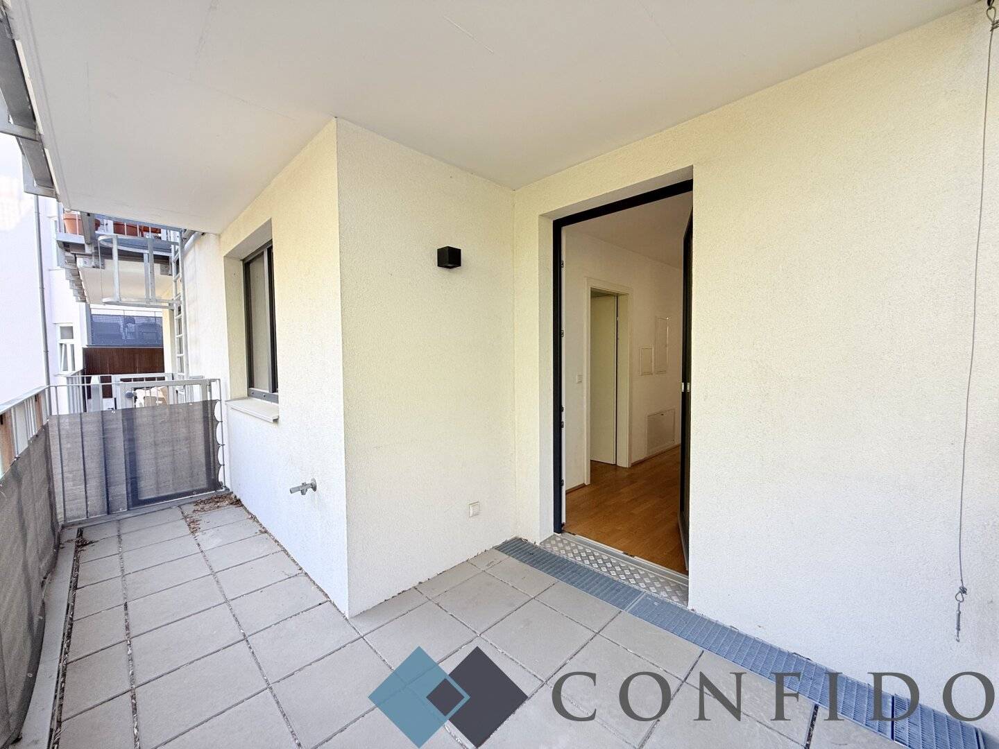 Moderne 4 Zimmerwohnung mit Balkon nahe AKH - Garagenplatz inklusive!