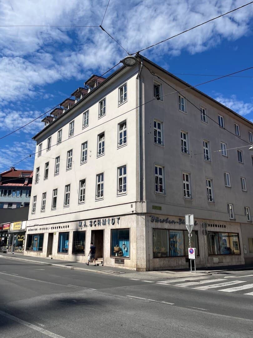 Graz Center: Value-stable Future Provision: Perfectly Laid-Out 2-Room Apartment 3rd Floor Top 15 Year Built 1841