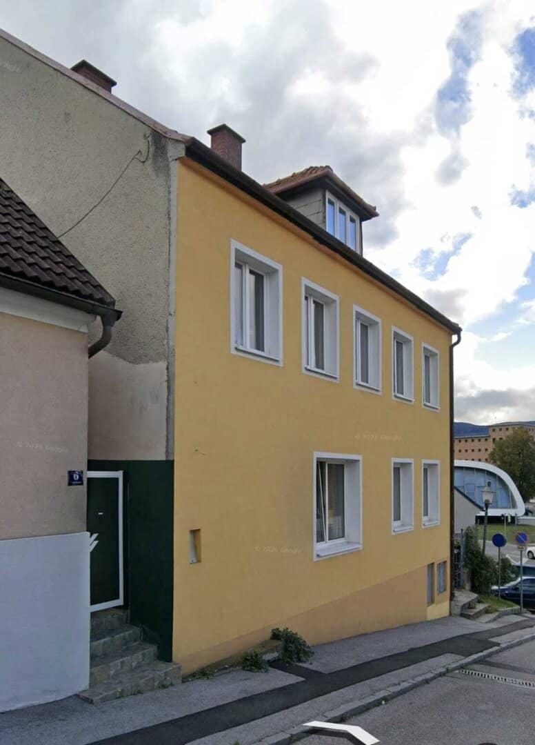 Zinshaus mit 5 Wohnungen in guter Lage zu verkaufen!