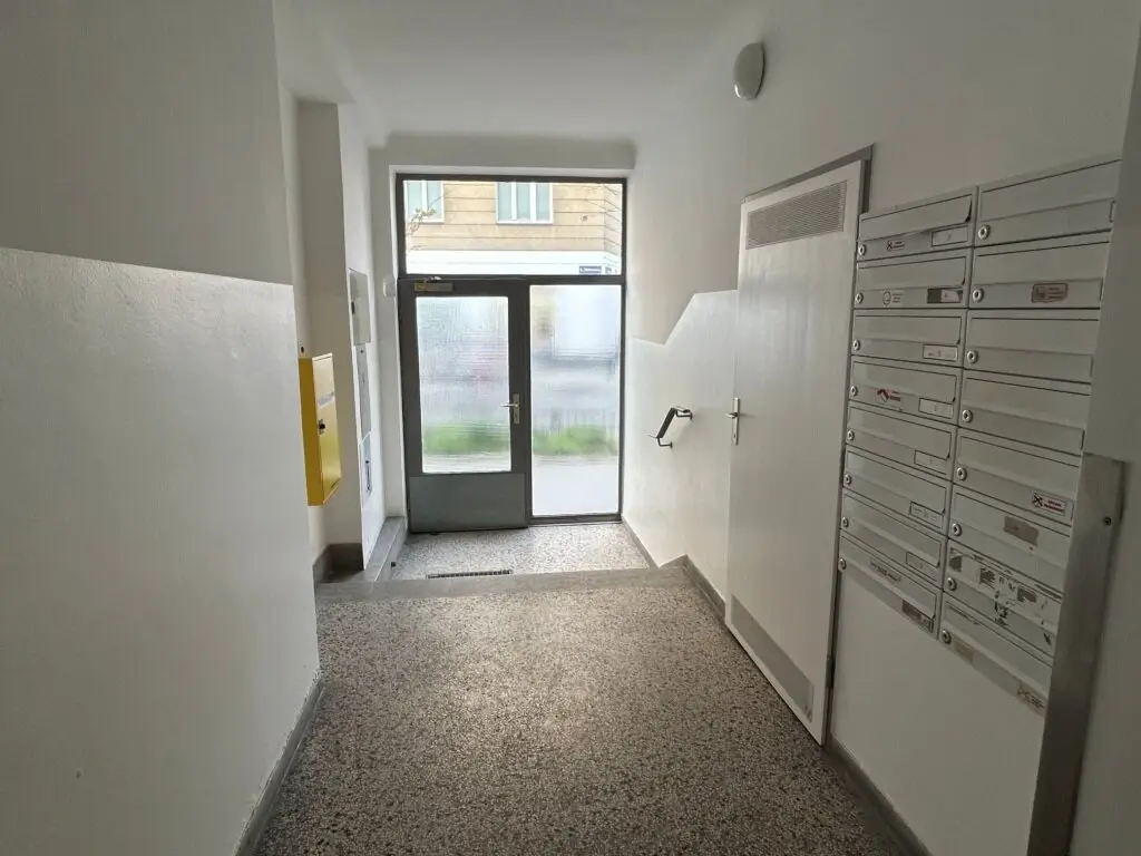 Wohnung mit Loggia im 6.Liftstock nahe der Wiener Innenstadt