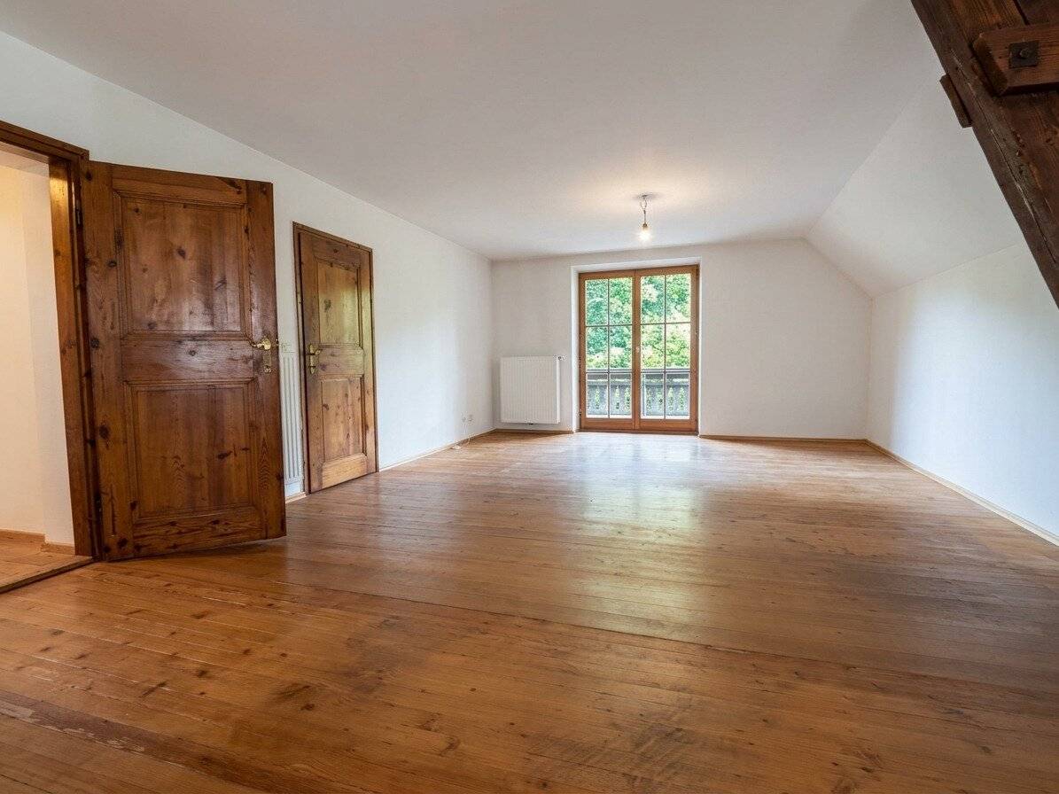 5-room maisonette apartment in Aigen