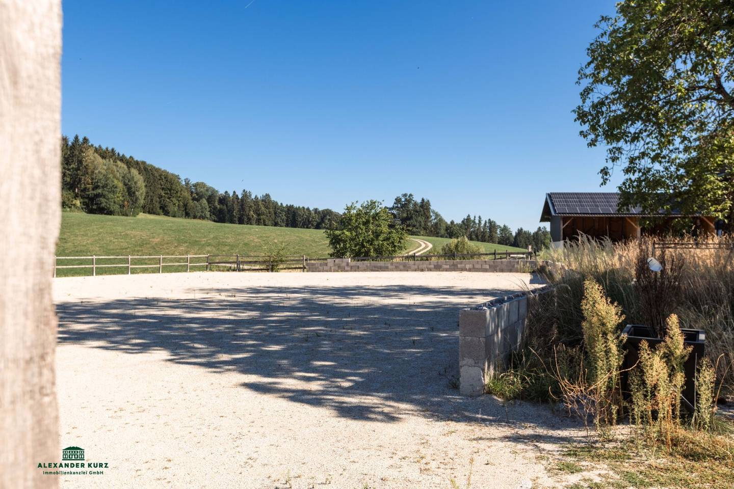 Exklusive REITERHOF in einzigartiger Alleinlage im Salzburger Seenland