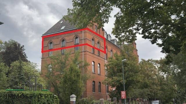 Rented condominium in historic building in Vienna!