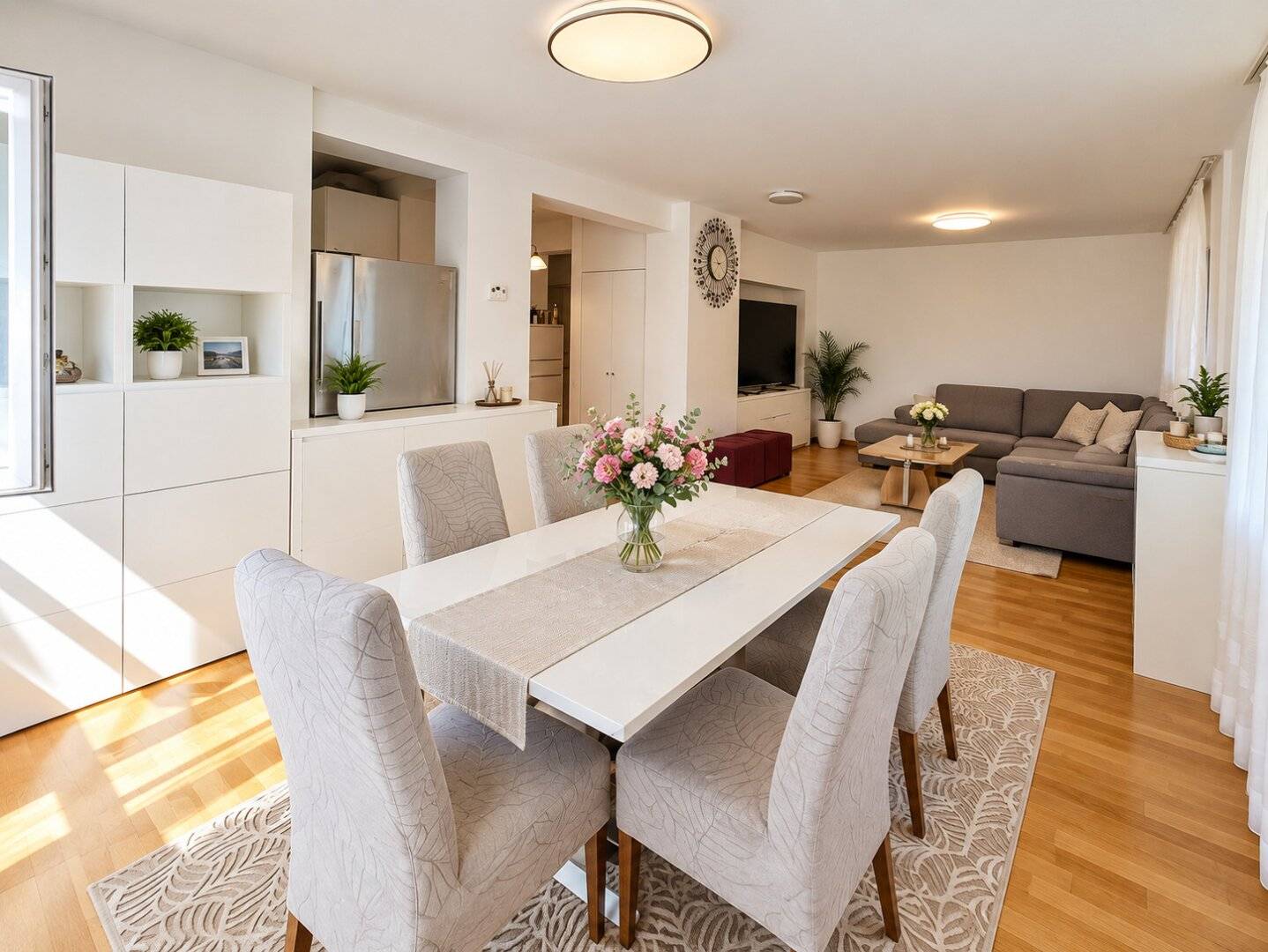 Living like in your own house – 4 room apartment with private garden and parking space in quiet location – COMMISSION FREE