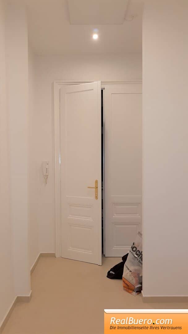 BEFRISTETE SINGLEWOHNUNG IN DER KOPPSTRASSE