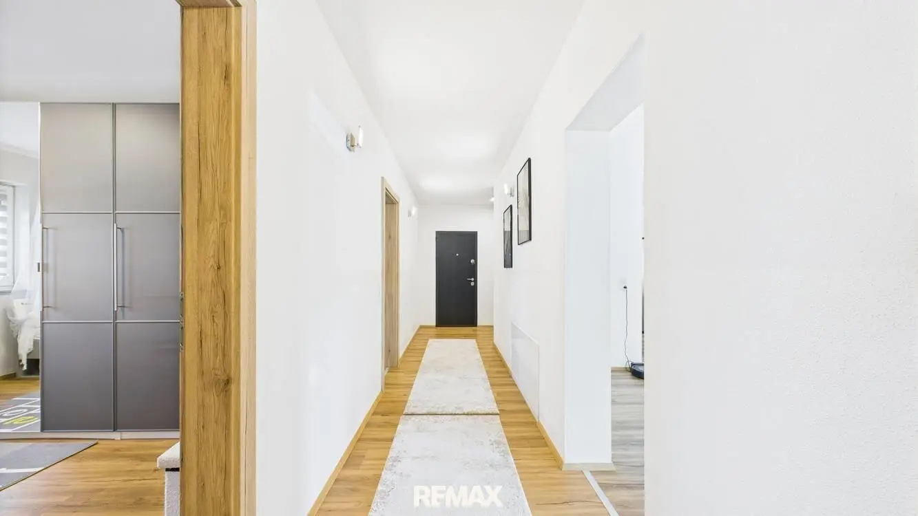 Premium-Zweifamilienhaus mit 250 m² Wohnfläche