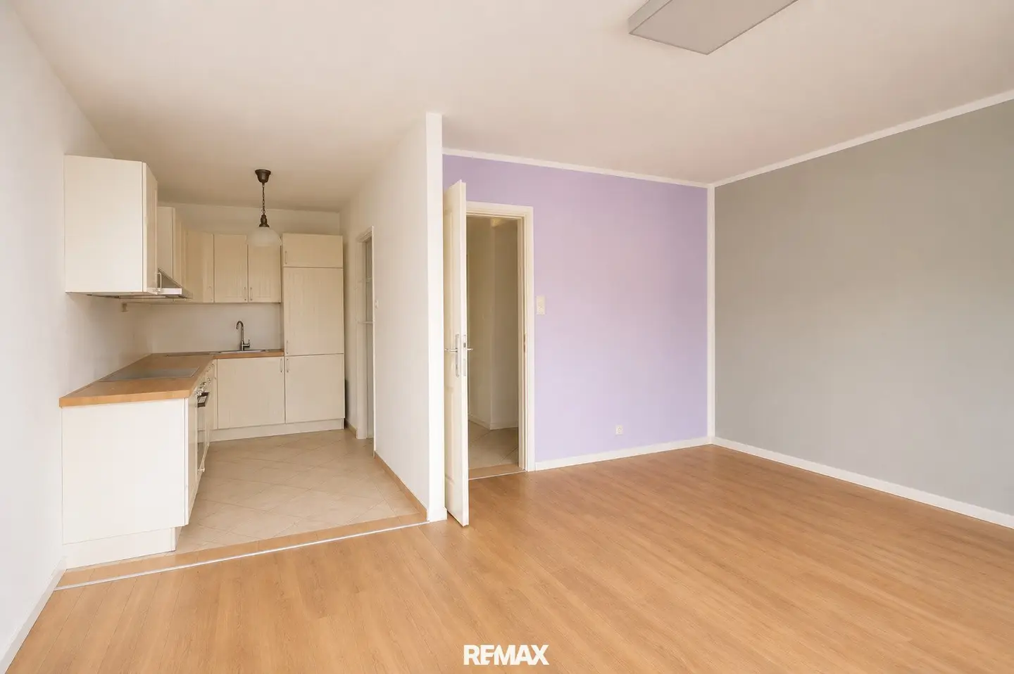 Gemütliche 2-Zimmer-Wohnung mit zentraler Raumaufteilung in Grün-/Ruhelage!