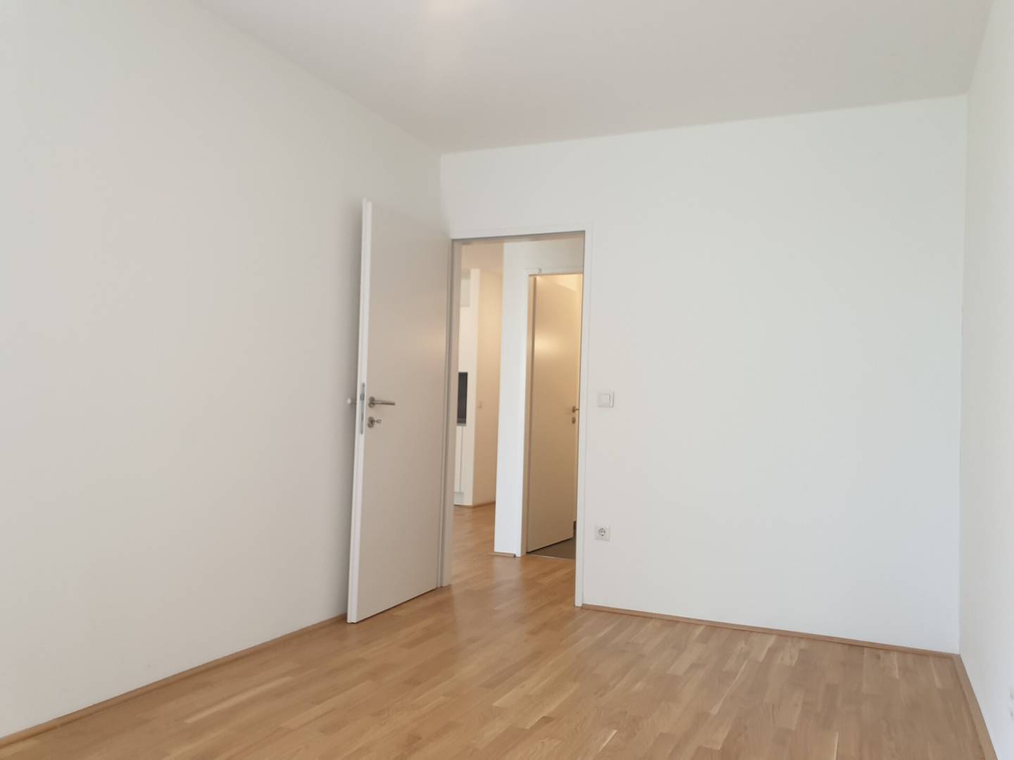 Helle Wohnung near Prater and Donaukanal with balcony