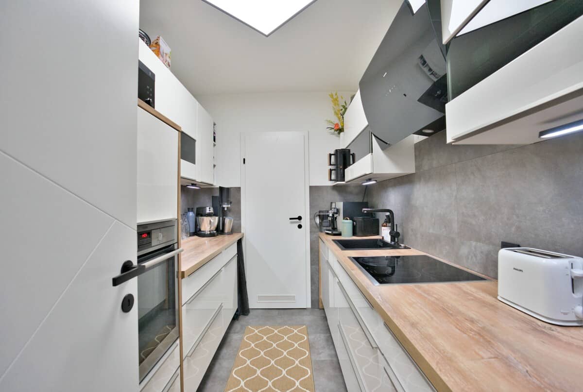 Zentrale Wohnung mit Loggia und Aufzug