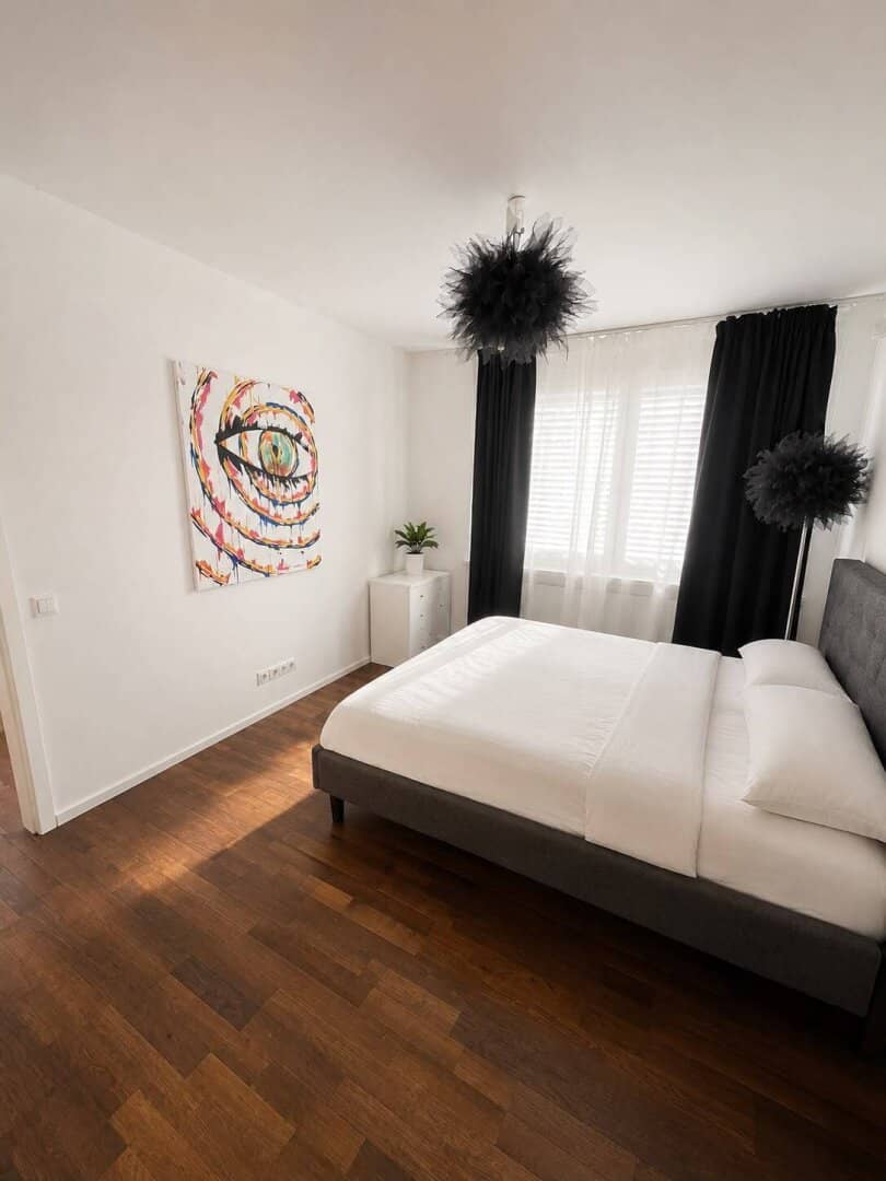 Modern living with balcony, loggia, underground car park and exclusive residential highlights in the 19th district