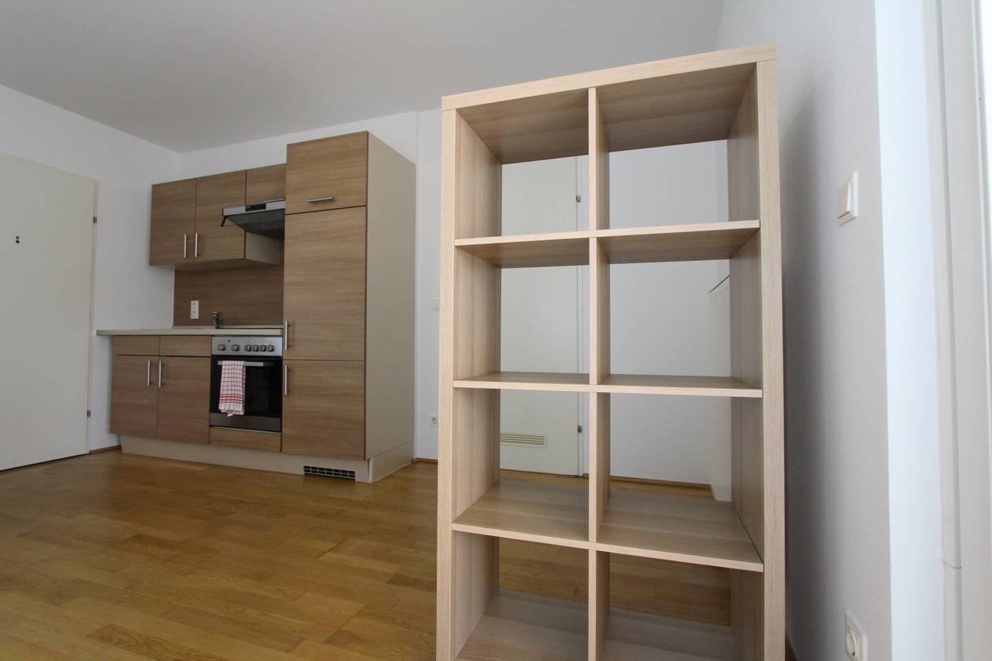 Short-term rental Charming 1-room apartment with loggia