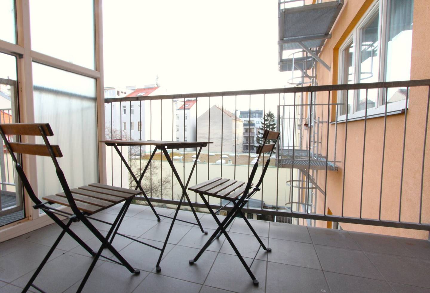 Short-term rental Charming 1-room apartment with loggia