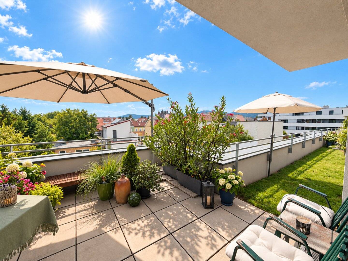 TERRACE DREAM IN BADEN – Living, enjoying and relaxing | 2 rooms | approx. 89.74 m² living space | approx. 69 m² terrace