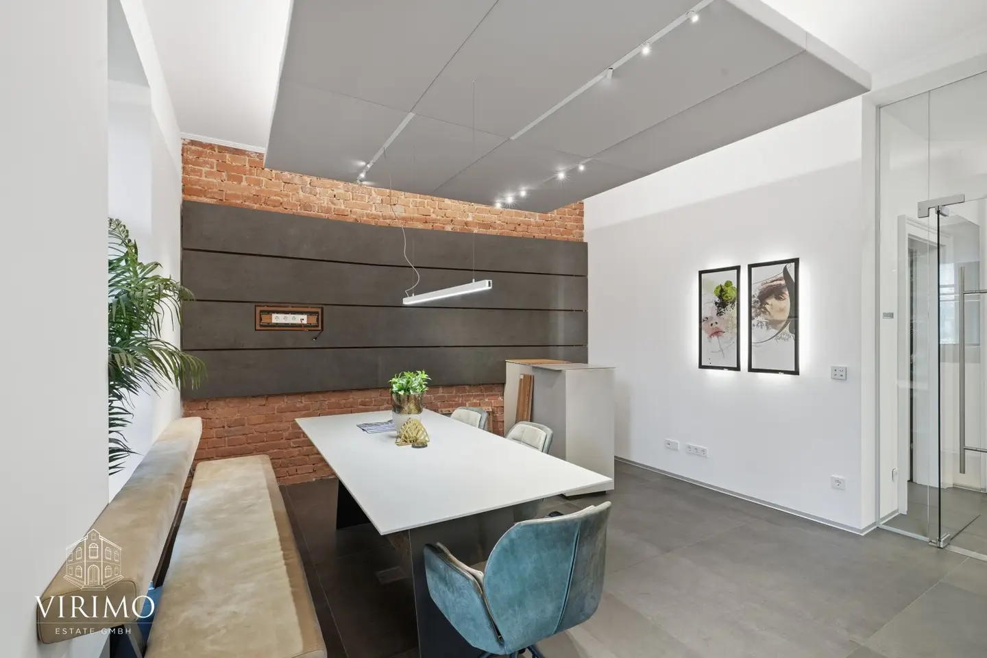 Außergewöhnliches Wohnpotenzial im Stockhofviertel – 3,5 Zimmer, großer Balkon, Allgemeingarten & vielseitige Nebenflächen