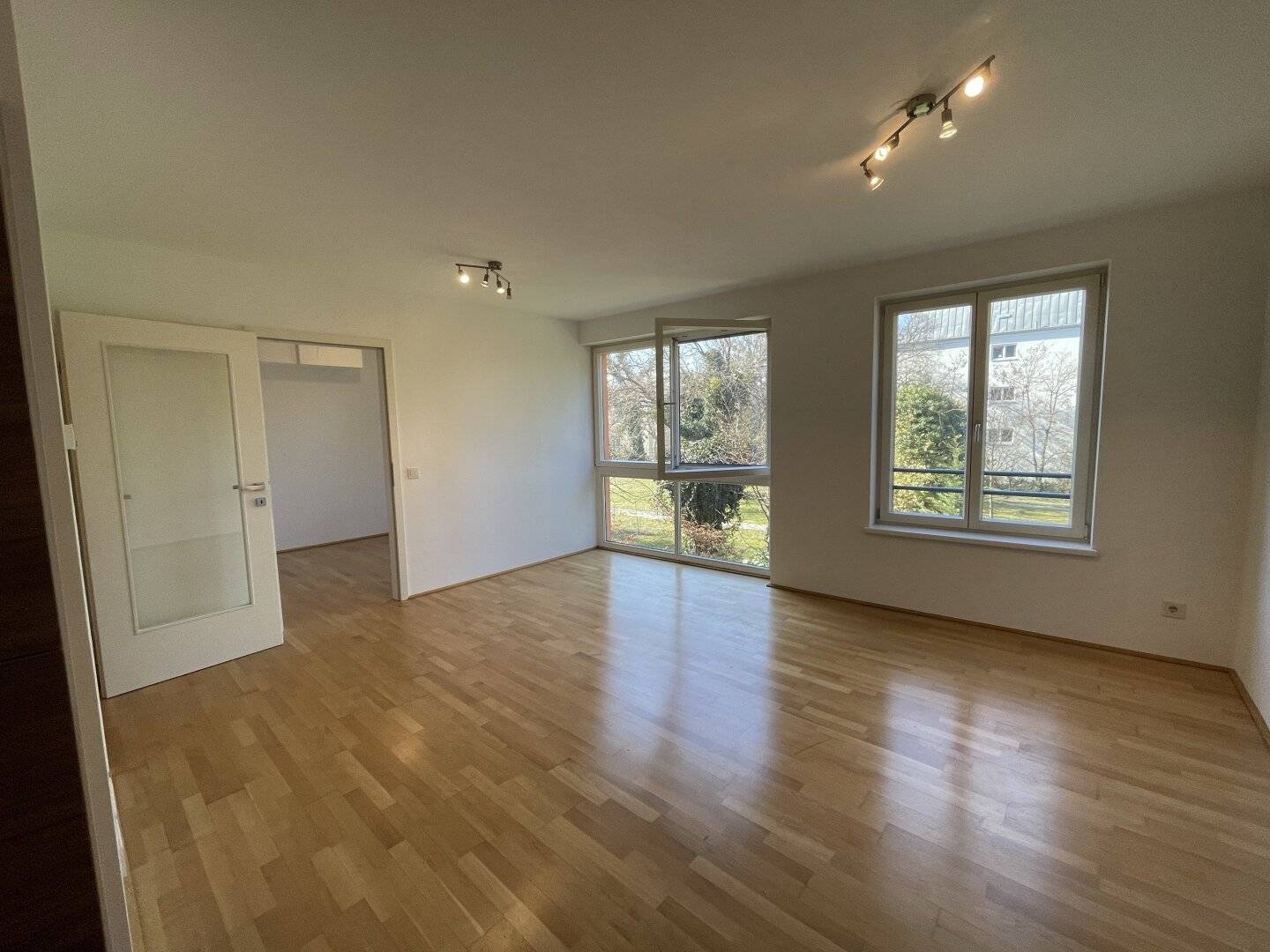 2-Zimmer-Neubau in Grünruhelage mit Vogelgezwitscher!