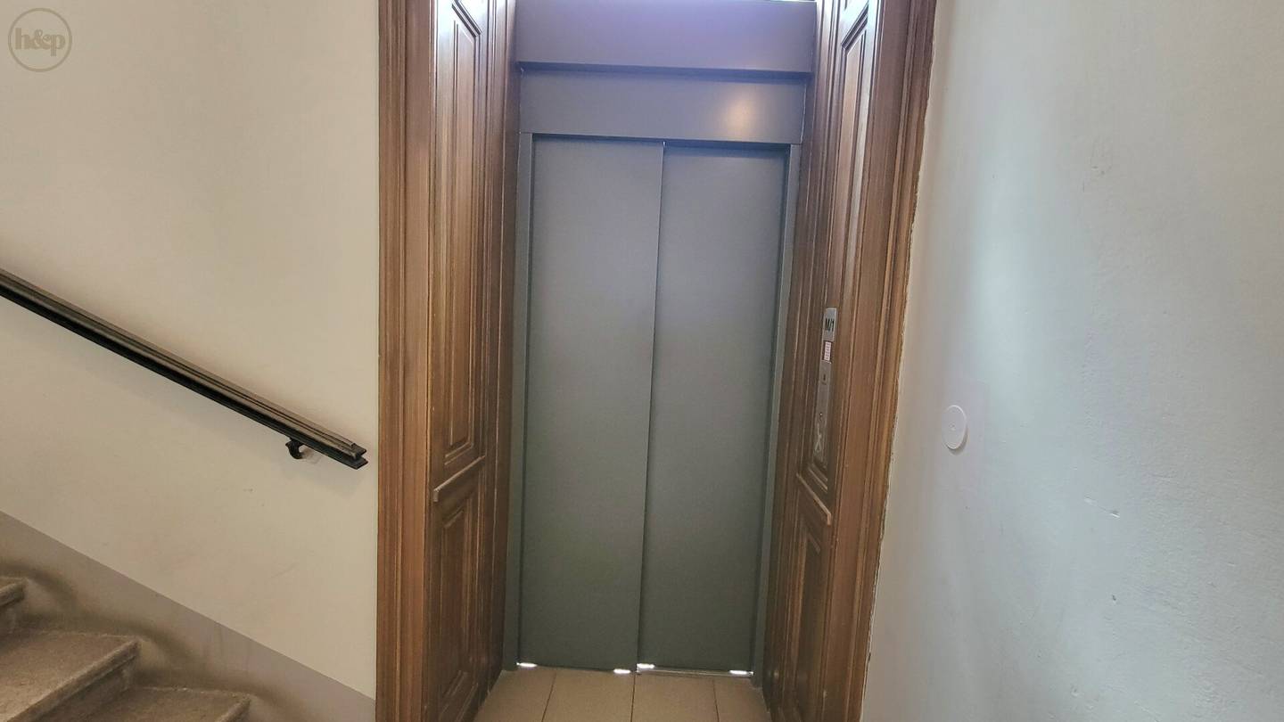 Representative 4-room apartment with huge living salon in 1030 Vienna