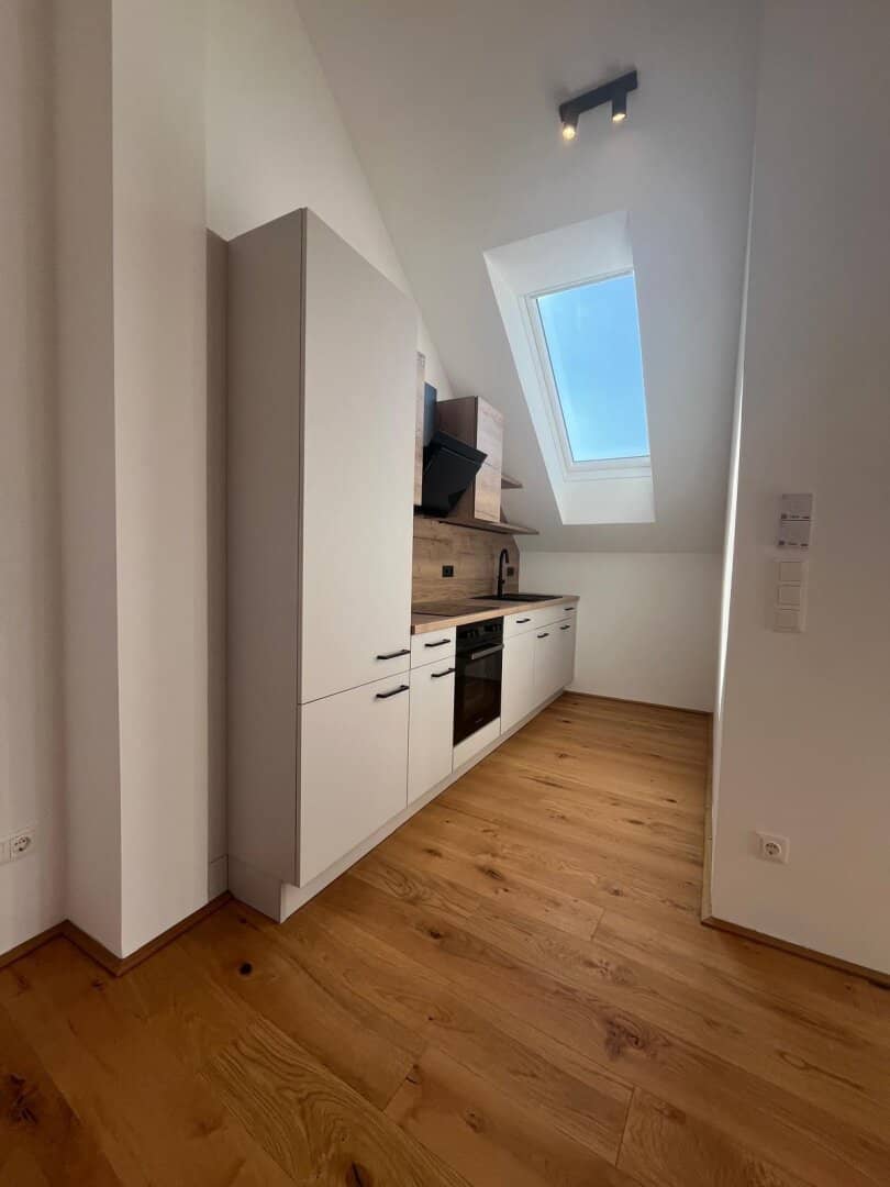 Like-new 3-room maisonette with terrace in Perchtoldsdorf, Rent €1,450,-