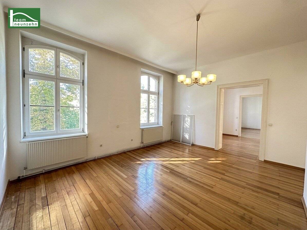 History &amp; Nature - Living in the former Imperial and Royal building directly at the Lobau!