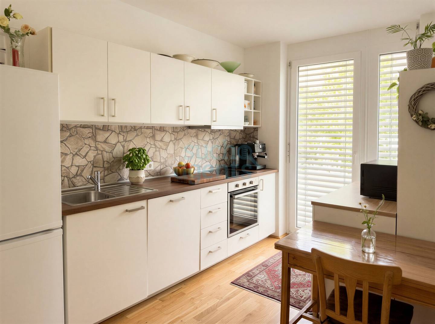 Accessible ground floor apartment with garden and terrace