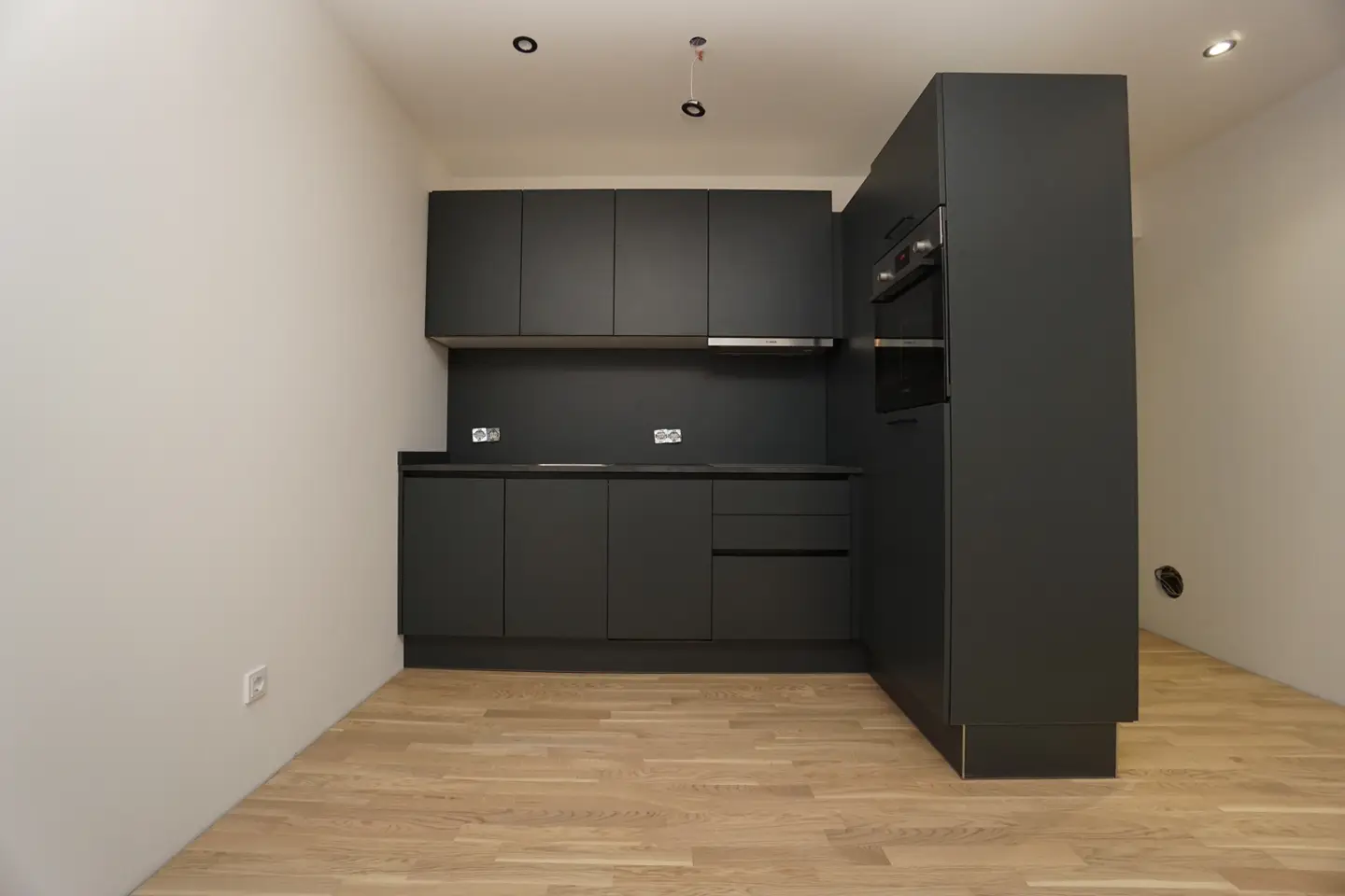 Ground floor apartment with balcony and underfloor heating