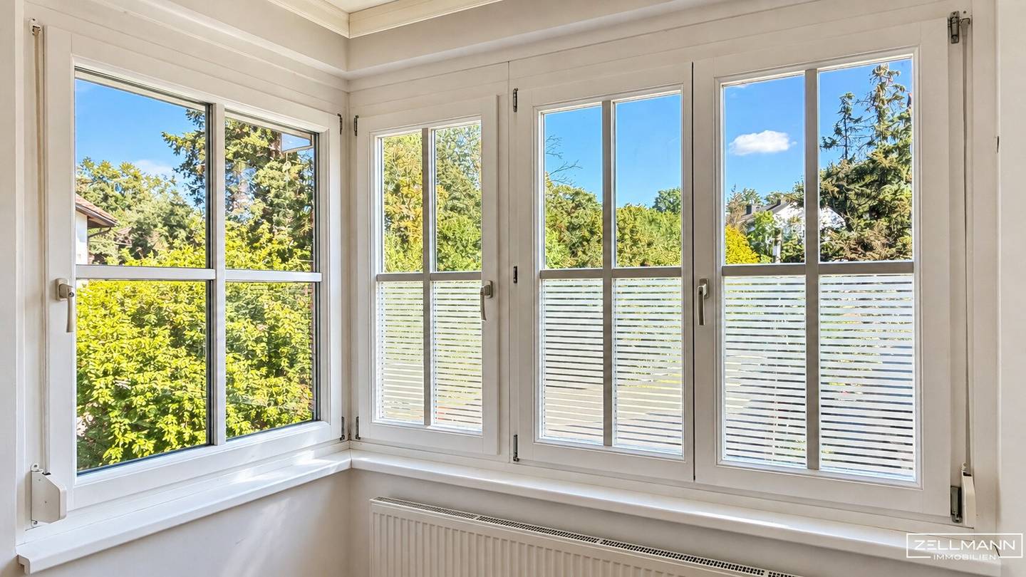 Idylle am Wienerwald – Stilvolle Wohnung mit Ost- &amp; Westterrassen | ZELLMANN IMMOBILIEN