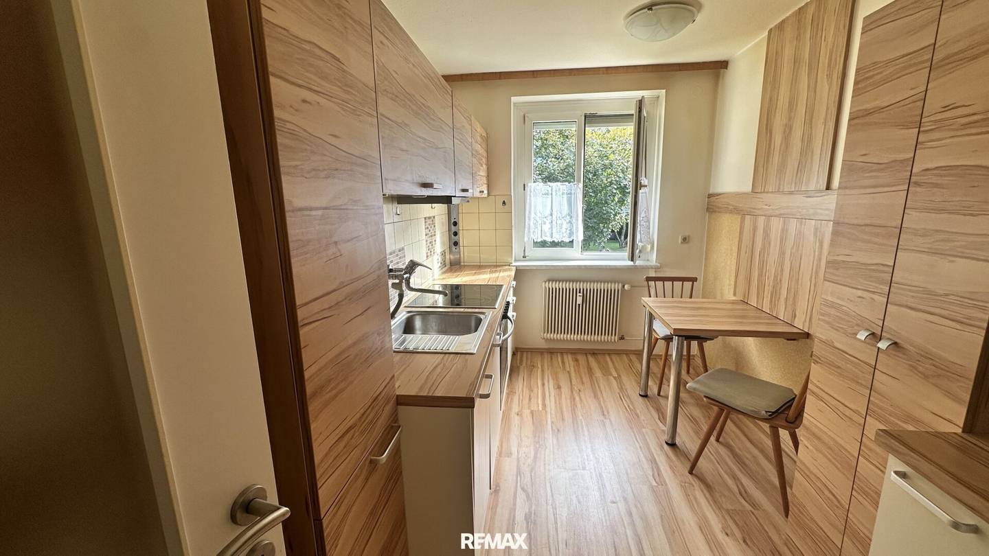 Modern 2-room apartment with loggia in Vöcklabruck